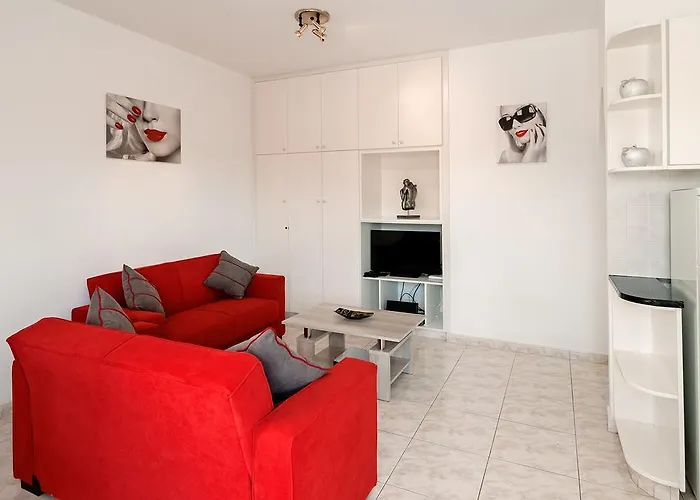 Jed\'S Apartment