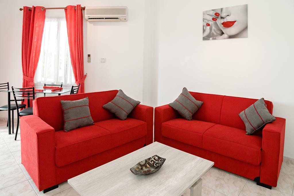 Jed's Apartment *